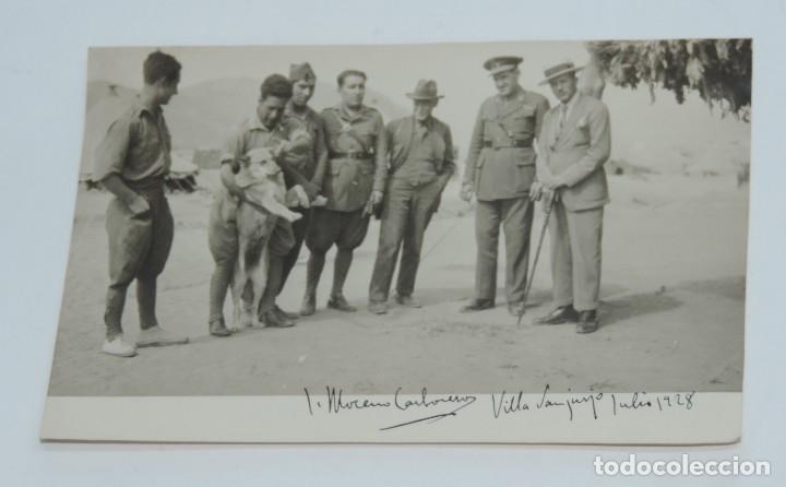Militaria: FOTOGRAFIA DE OFICIALES EN VILLA SANJURJO, JULIO DE 1928, CAMPA&Ntilde;A DEL RIF, TAMA&Ntilde;O POSTAL.