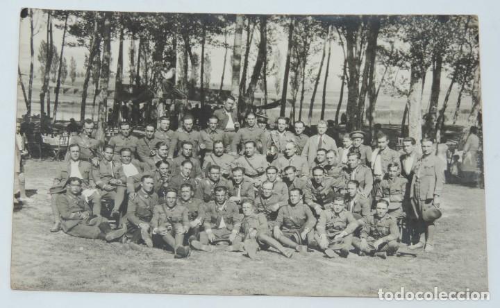 Militaria: FOTOGRAFIA DE LA SECCION CICLISTA DEL CUERPO DE INFANTERIA DEL EJERCITO ESPA&Ntilde;OL, EPOCA DE LA II REPU