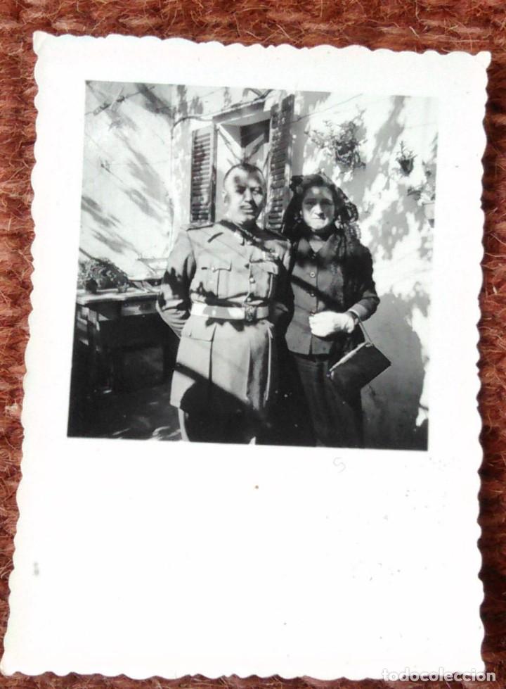 Militaria: MILITAR Y MUJER