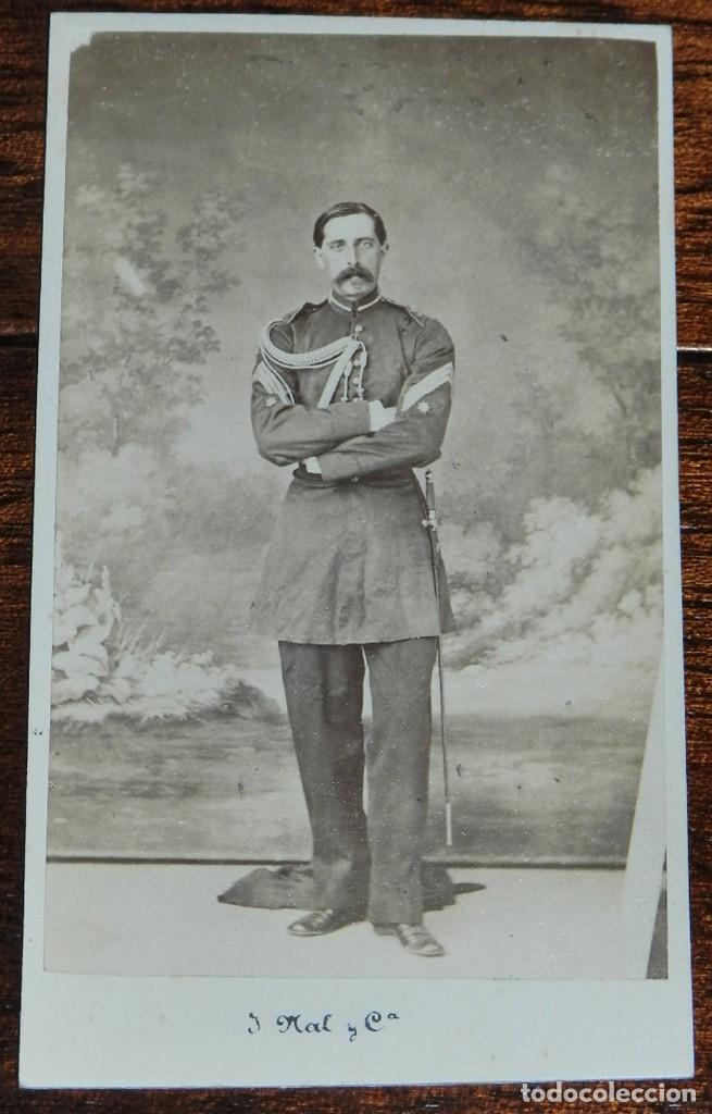 Militaria: FOTOGRAFIA DE OFICIAL DEL EJERCITO ESPA&Ntilde;OL 1870 APROX.,FOTOGRAFIA FRANCESA Y ESPA&Ntilde;OLA, c/ Ancha 12 d