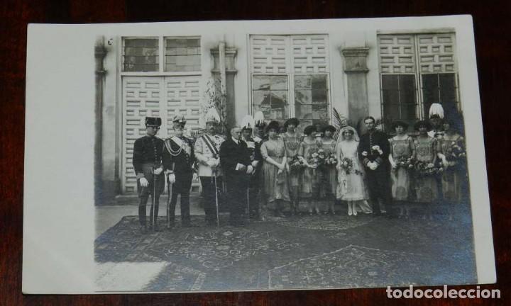 Militaria: ANTIGUA FOTO POSTAL DE MILITAR EN SU BODA CON UNA ARISTOCRATA, EPOCA DE ALFONSO XIII, TODOS LOS OFIC