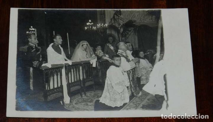 Militaria: ANTIGUA FOTO POSTAL DE MILITAR EN SU BODA CON UNA ARISTOCRATA, EPOCA DE ALFONSO XIII, 1921 APROXIMAD