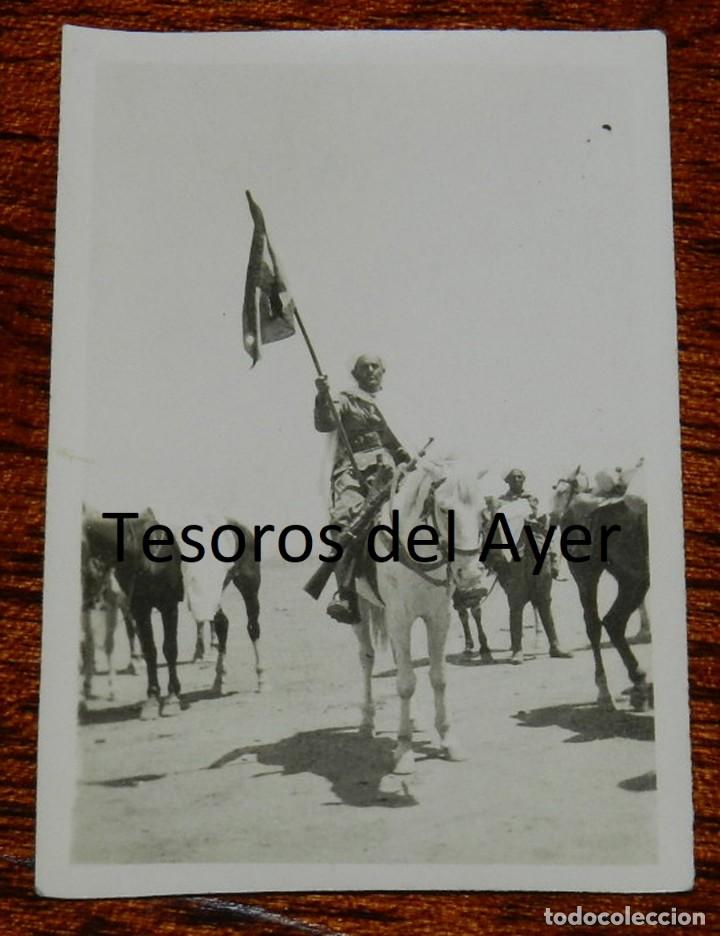 Militaria: FOTOGRAFIA ORIGINAL TROPAS NOMADAS O INDIGENAS A CABALLO, MIDE 6,4 X 4,2 CMS.