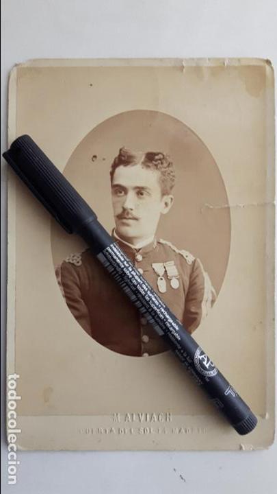 Militaria: Fotograf&iacute;a militar espa&ntilde;ol con condecoraciones a&ntilde;os 1880-90.
