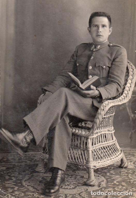 Militaria: Foto estudio Guardia Civil en Cangas de Narcea &eacute;poca Rep&uacute;blica, impresi&oacute;n actual foto familiar - CLC