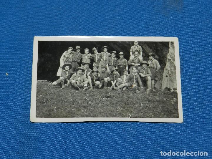 Militaria: (BF) FOTOGRAFIA ANTIGUA GRUPO DE BOY-SCOUT , 12'5 X 8 CM, SE&Ntilde;ALES DE USO