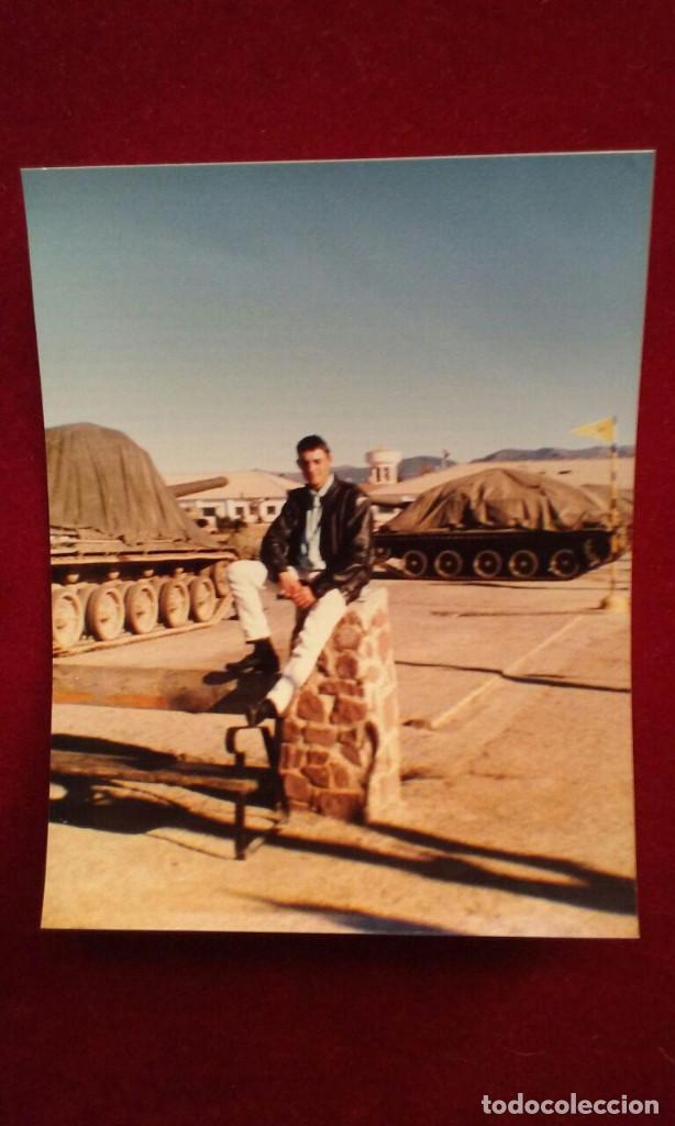 Militaria: Soldado de paisano Tanques.