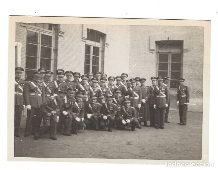 Militaria: OFICIALES DEL EJ&Eacute;RCITO ESPA&Ntilde;OL EN LOS A&Ntilde;OS CUARENTA