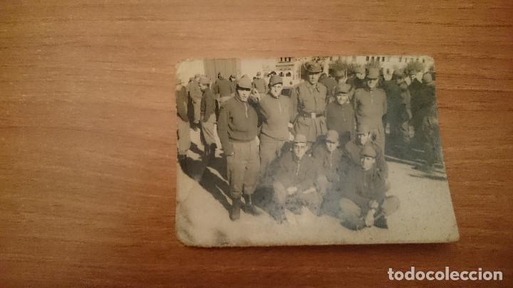 Militaria: FOTO GRUPO MILITARES