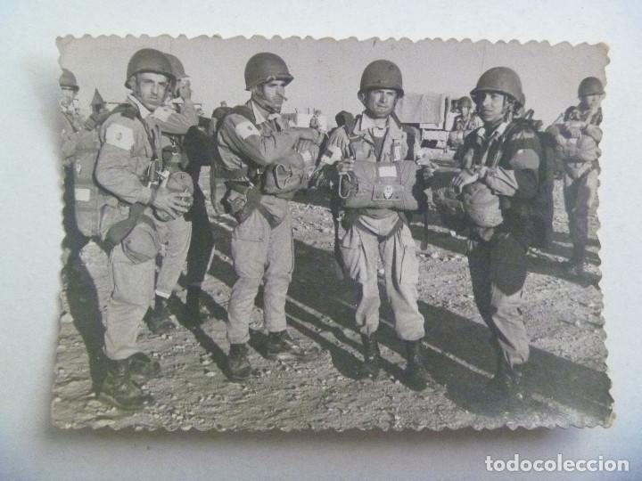 Militaria: MILITARES BRIPAC , PARACAIDISTAS ROPA DE SALTO, A&Ntilde;OS 50