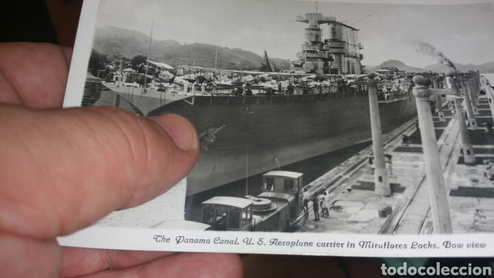 Military Antiques: Fotograf&iacute;a o postal de portaaviones norteamericano