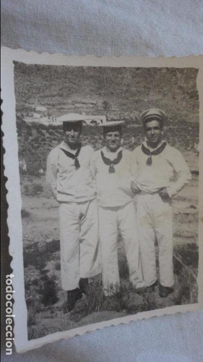 Military Antiques: ANTIGUA FOTOGRAFIA.GRUPO DE MARINEROS MILITARES.FOTO ORTEGA CARTAGENA.A&Ntilde;OS 50