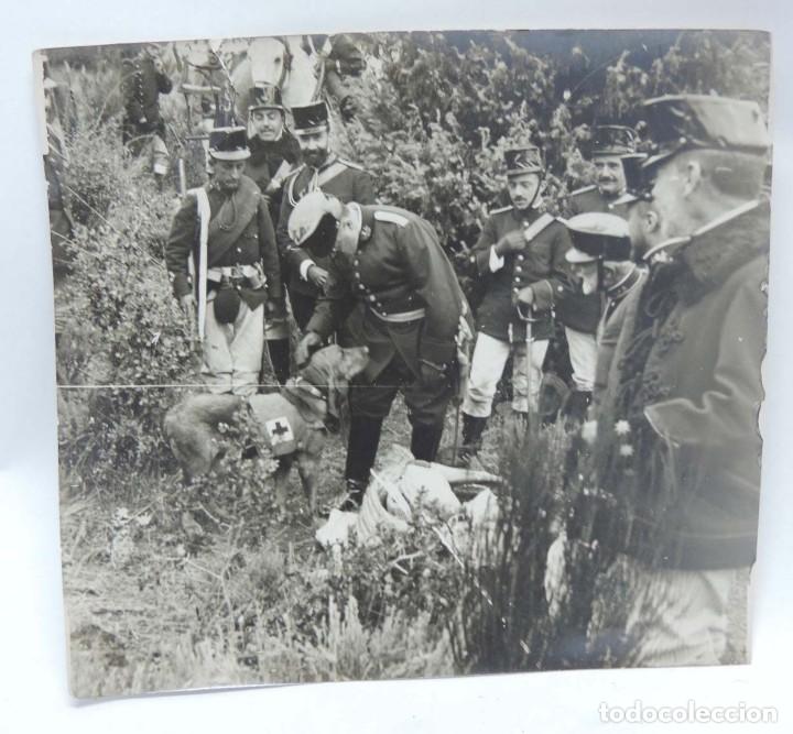Militaria: FOTOGRAFIA DE MANIOBRAS DEL CUERPO DE SANIDAD EPOCA DE ALFONSO XIII, MIDE 14 X 13 CMS.