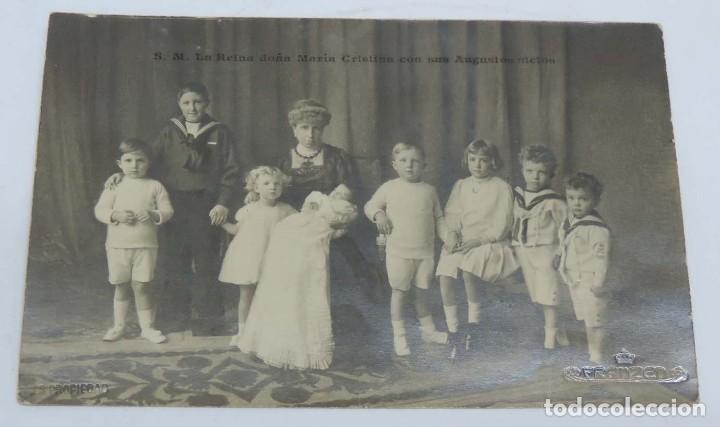 Militaria: FOTOGRAFIA DE LA REINA MARIA CRISTINA CON SUS NIETOS, FOTO FRANZEN, TAMA&Ntilde;O POSTAL, SIN CIRCULAR Y SI