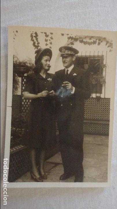 Militaria: ANTIGUA FOTOGRAFIA DE MILITAR CON CHICA.A&Ntilde;OS 40?