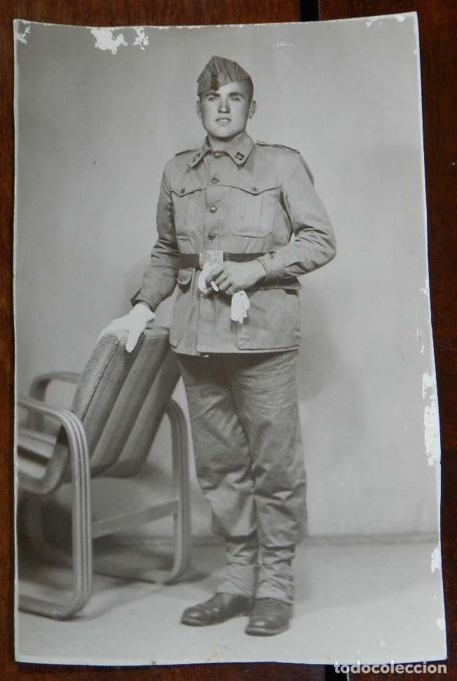Militaria: FOTOGRAFIA DE SOLDADO DE INFANTERIA, FOTO JAVIER, CACERES, TAMA&Ntilde;O POSTAL.