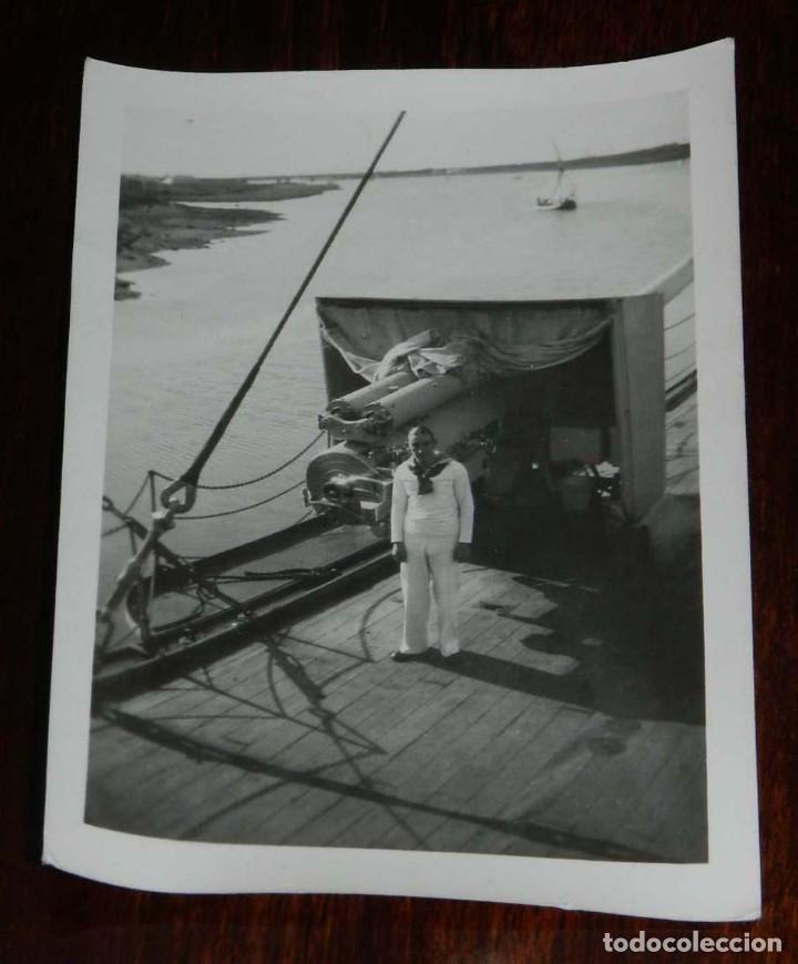 Militaria: FOTOGRAFIA DE BUQUE DE LA ARMADA ESPA&Ntilde;OLA, A&Ntilde;OS 50. MIDE 9 X 6,5 CMS.