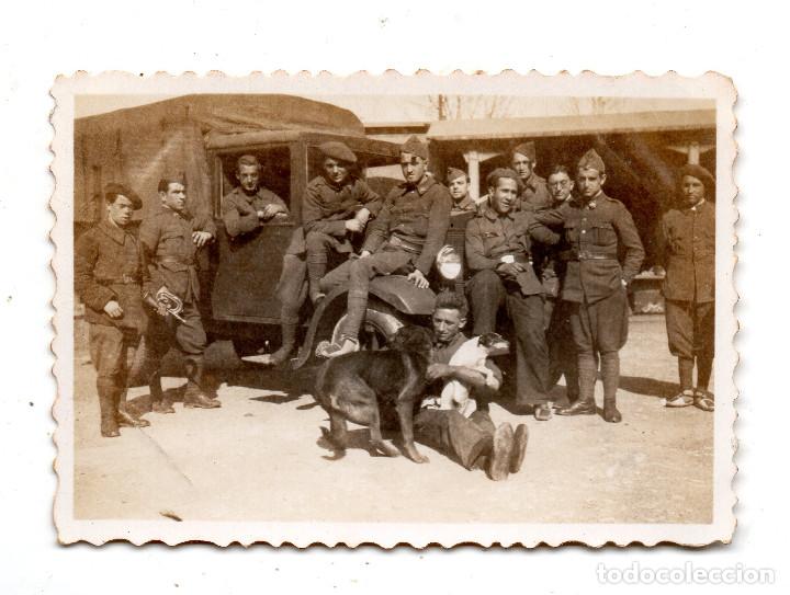 Militaria: Grupo de soldados
