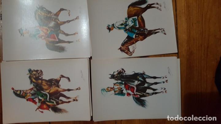 Militaria: Serie de 17 postales de uniformes de caballer&iacute;a..Ejercito espa&ntilde;ol