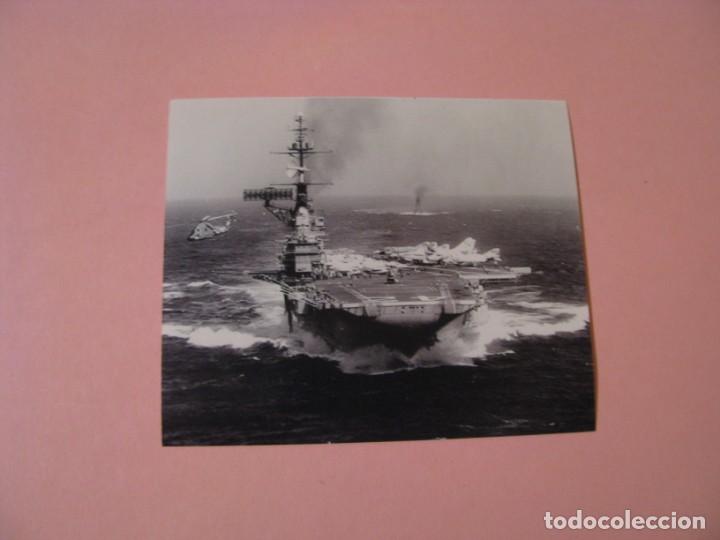 Militaria: COPIA DE LA FOTO ORIGINAL DEL PORTAAVIONES USS FRANKLIN ROOSVELT.
