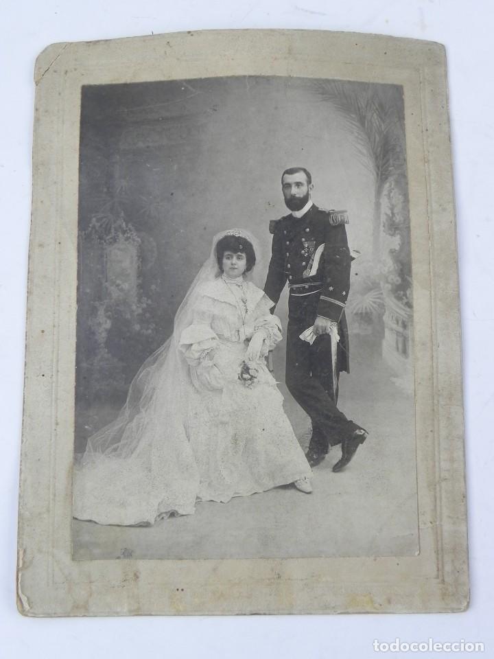 Militaria: FOTOGRAFIA DE TENIENTE DE NAVIO, EN EL DIA DE SU BODA, EPOCA DE ALFONSO XIII , MIDE 20 X 15 CMS. INC