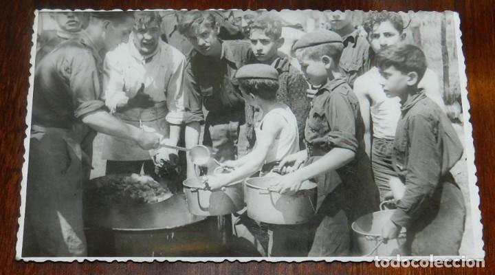 Militaria: FOTOGRAFIA DEL CAMPAMENTO DEL FRENTE DE JUVENTUDES SANCHO EL FUERTE DE PAMPLONA, 1943, FOTOGRAFIA DE