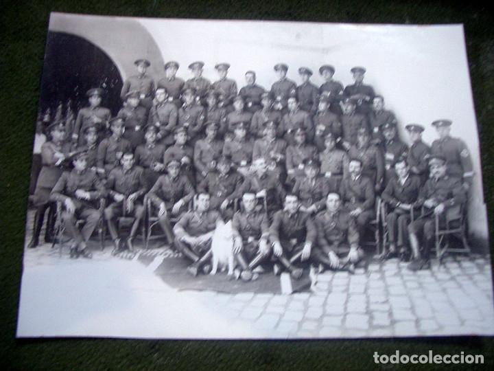Military Antiques: antigua fotograf&iacute;a, grupo de militares. ca 5