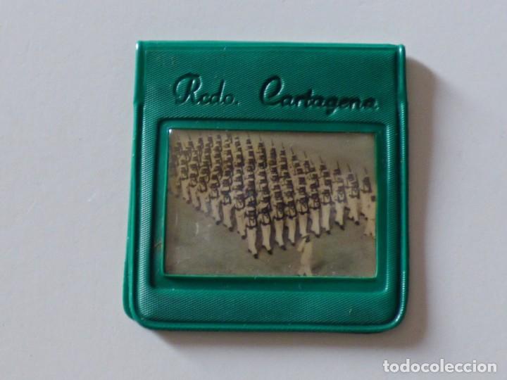 Militaria: RECUERDO CARTAGENA. PORTAFOTOS DE CARNET