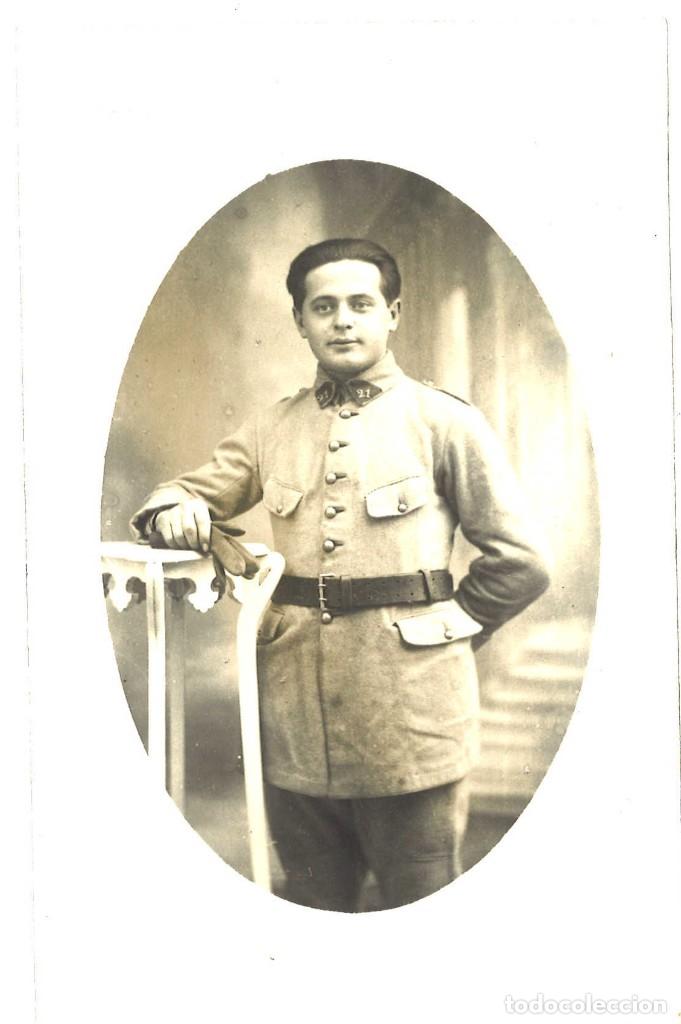 Militaria: Militar franc&eacute;s. R. Peyrinoud. Angouleme