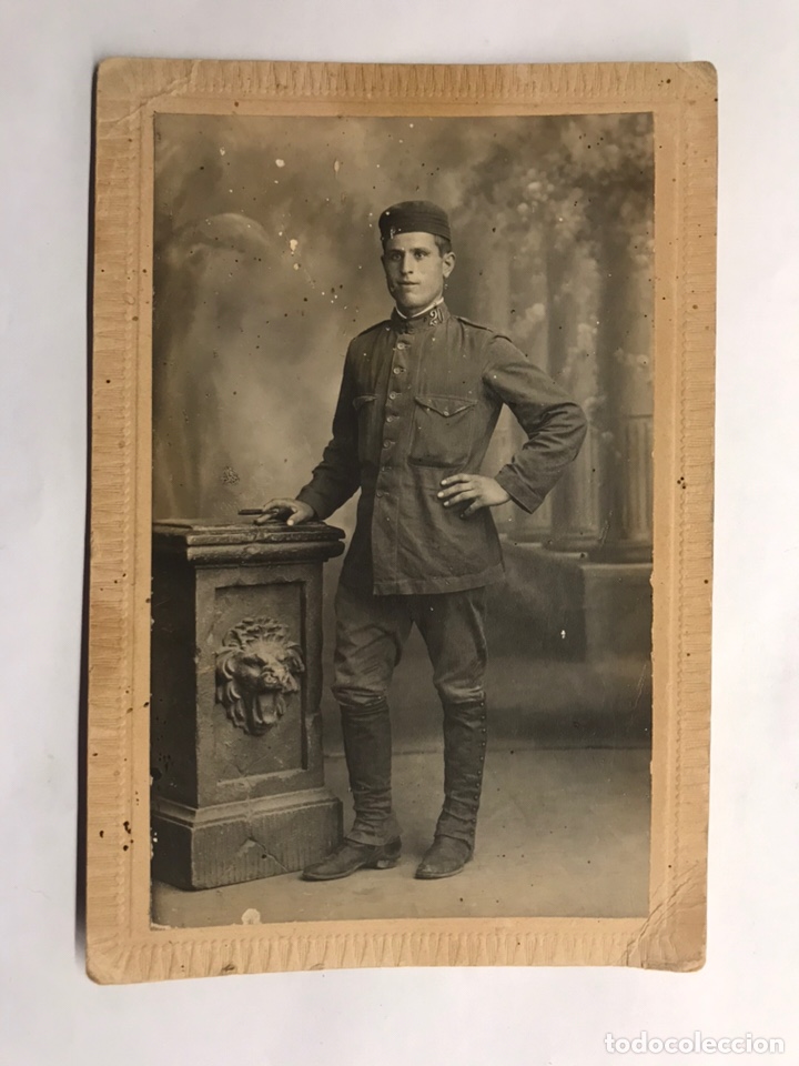 Military Antiques: MILITAR. Soldado Ej&eacute;rcito Espa&ntilde;ol Fotograf&iacute;a Original de Estudio. Autor: J. Derrey (h.1890?)