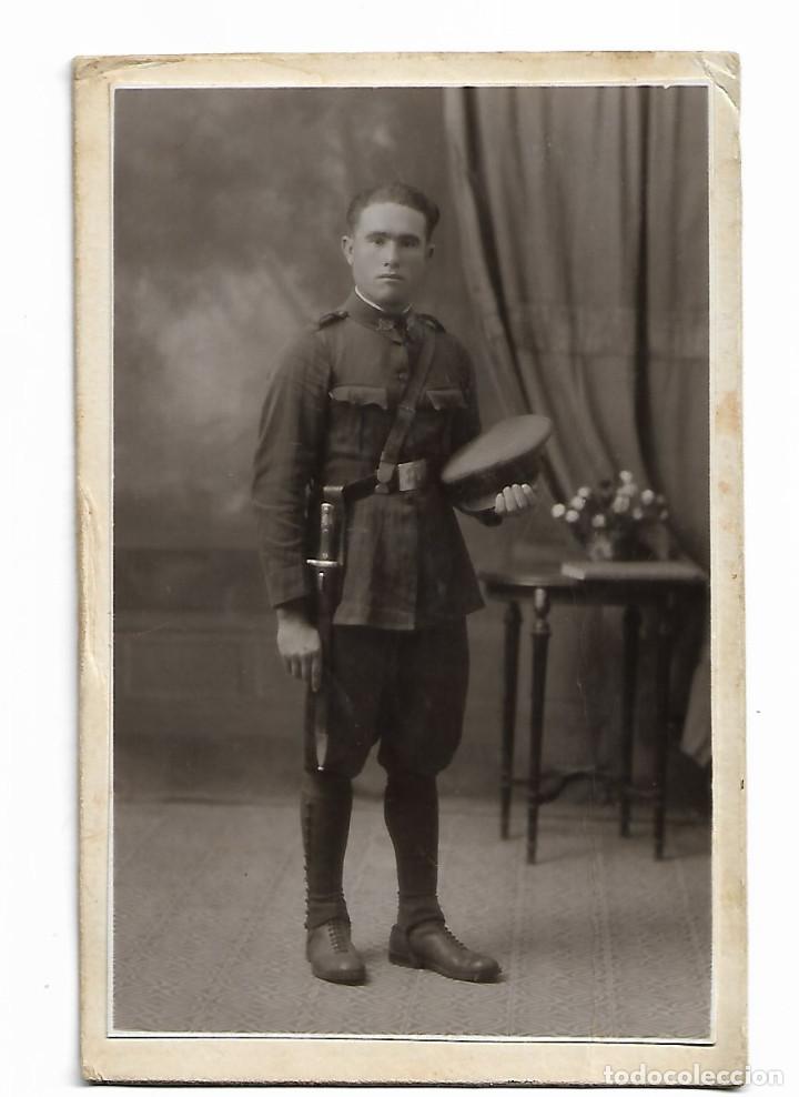 Military Antiques: Tarjeta Postal Soldado de Infanteria .J Marti-Barcelona