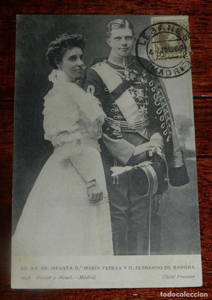 Militaria: POSTAL DE SS. AA. RR. EL INFANTE DON FERNANDO DE BAVIERA CON UNIFORME DE HUSAR DE PAVIA, Y LA INFANT