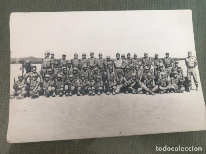 Militaria: ANTIGUA FOTOGRAF&Iacute;A MILITAR SOLDADO ARTILLER&Iacute;A A&Ntilde;OS 70
