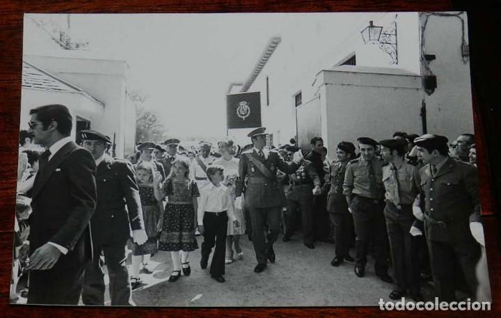 Militaria: FOTOGRAFIA DE LA FAMILIA REAL, REY DON JUAN CARLOS I Y DO&Ntilde;A SOFIA JUNTO AL PRINCIPE DE ASTURIAS Y LA