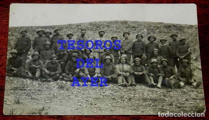 Militaria: FOTOGRAFIA DE LA GUERRA DEL RIF, SOLDADOS ESPA&Ntilde;OLES, MIDE 12,5 X 8 CMS.