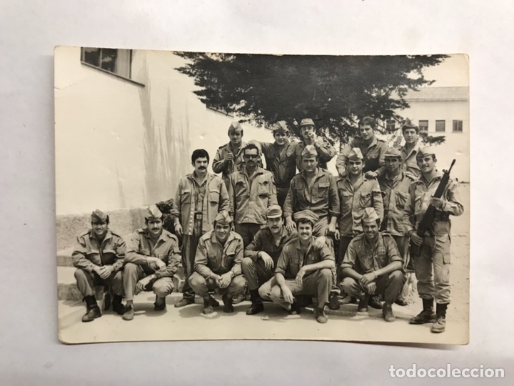 Militaria: MILITAR... Fotograf&iacute;a Original. Aquellos a&ntilde;os de la MILI, dias de cuartel.... (h.1968?)