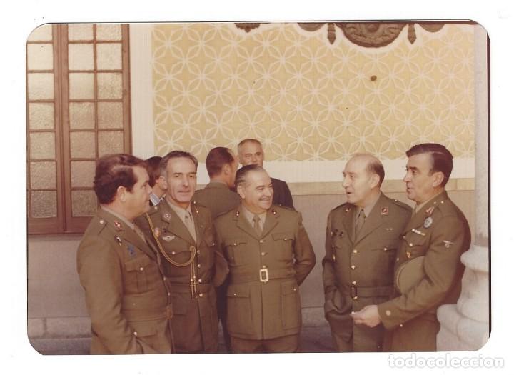 Militaria: OFICIALES DEL EJ&Eacute;RCITO ESPA&Ntilde;OL EN LOS A&Ntilde;OS 70