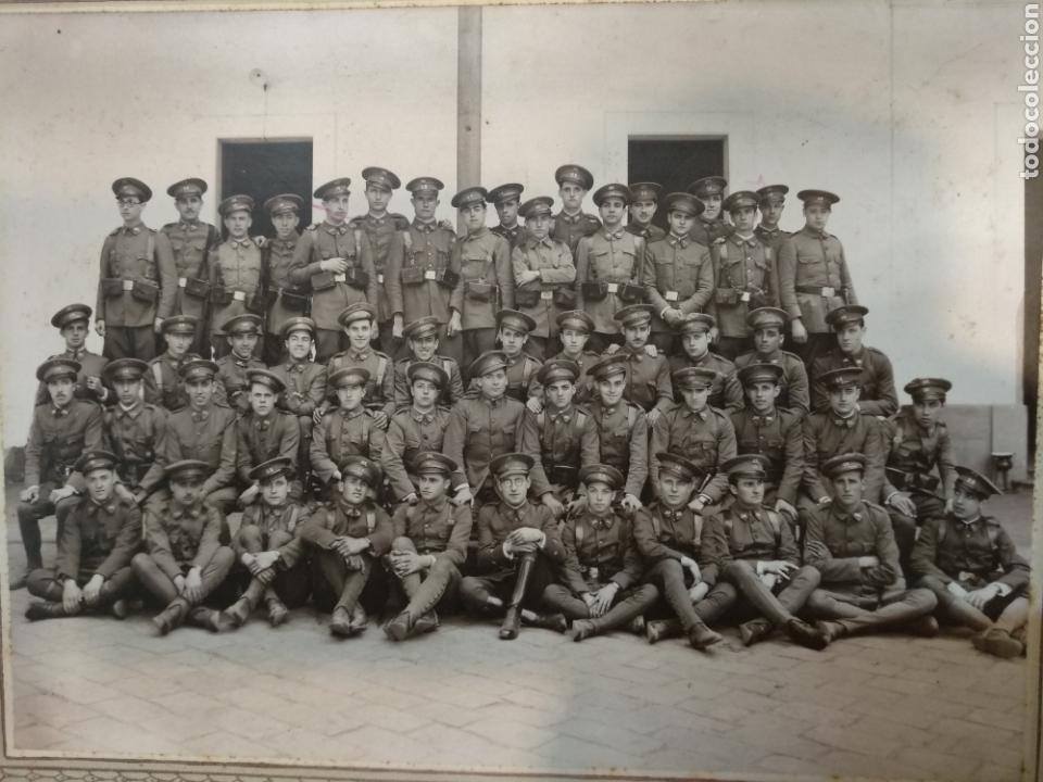 Military Antiques: Antigua foto militar, en la gorra pone el n&deg; 58