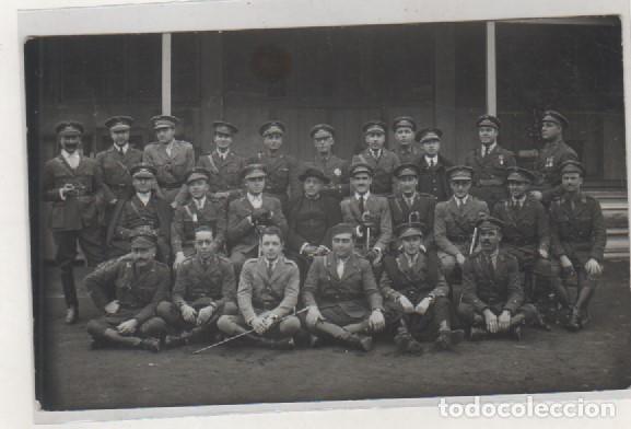 Militaria: Fotografia formmato postal. Grupo de militares Regulares ??. No figura fot&oacute;grafos.