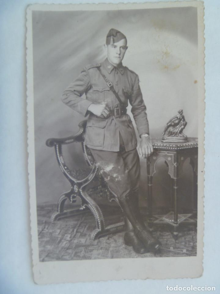 Military Antiques: POST GUERRA CIVIL : FOTO DE ESTUDIO DE MILITAR DE INFANTERIA . TETUAN , 1940