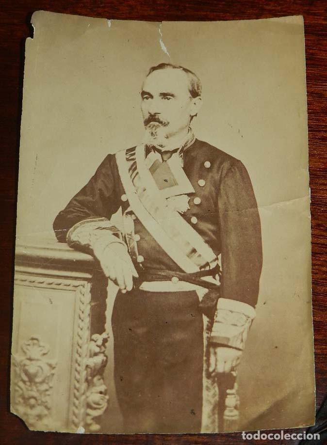 Militaria: FOTOGRAFIA ALBUMINA DE GENERAL SIGLO XIX, MIDE 13,5 X 9 CMS.