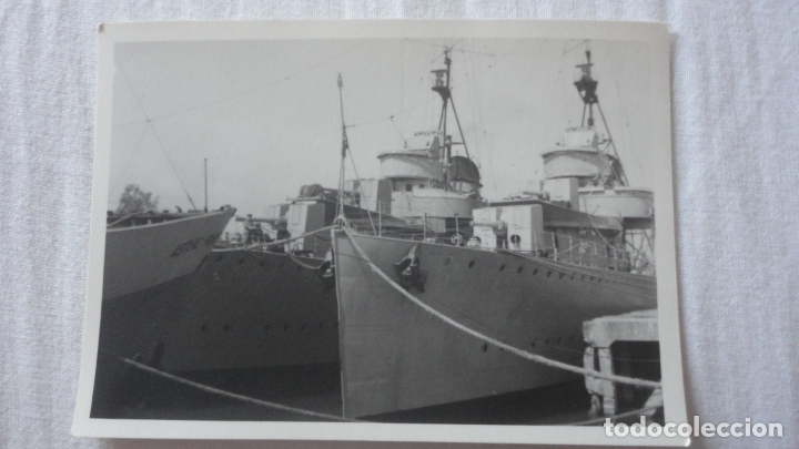 Militaria: ANTIGUA FOTOGRAFIA.BARCOS MILITARES.RIO GUADALQUIVIR.SEVILLA 1961?