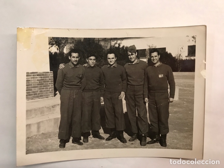 Militaria: MILITAR. Fotograf&iacute;a Soldados de la Base de Manises. Voluntarios Regimiento Artiller&iacute;a Antia&eacute;rea, 73