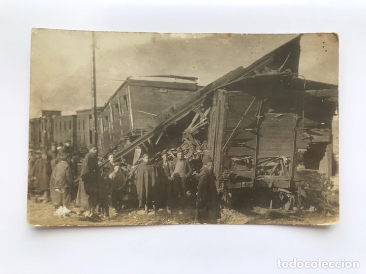 Militaria: CAMPA&Ntilde;A DEL RIF ?? 1921, Postal Animada Accidente Ferrocarril....SIN IDENTIFICAR EDITOR