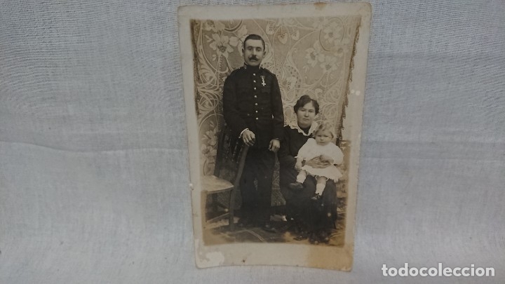 Military Antiques: ANTIGUA FOTOGRAF&Iacute;A RETRAT&Oacute; FAMILIAR DE MILITAR