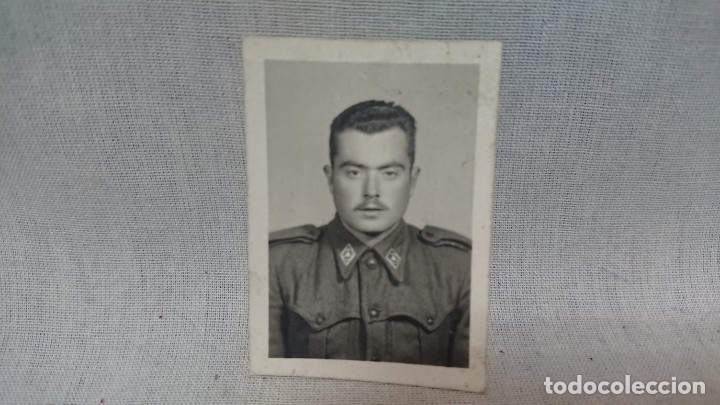 Militaria: ANTIGUA FOTOGRAF&Iacute;A CARNET MILITAR