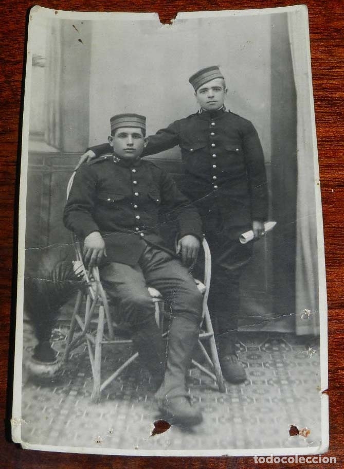 Military Antiques: ANTIGUA FOTOGRAFIA DE MILITARES DEL CUERPO DEINFANTERIA, APROXIMADAMENTE EN 1921, TAMA&Ntilde;O POSTAL.