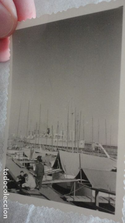 Military Antiques: ANTIGUA FOTOGRAFIA.BARCOS DE GUERRA.FLOTA AMERICANA.PUERTO BACERLONA 1951