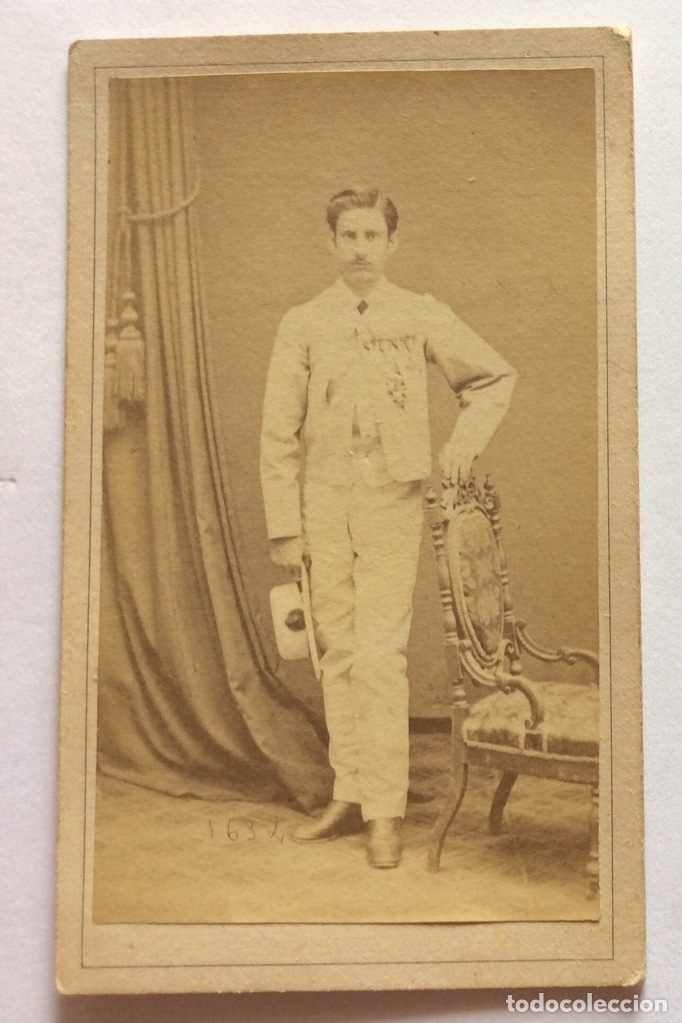 Militaria: FOTOGRAF&Iacute;A ALBUMINA CDV. MILITAR CONDECORADO. FOTO AGUST&Iacute;N NARANJO. CUBA.