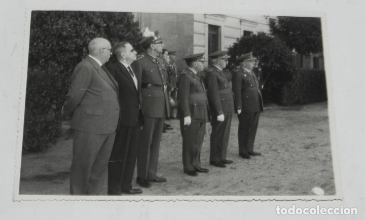 Militaria: FOTOGRAFIA DE BODAS DE ORO DE LA XXI PROMOCION DE LA ACADEMIA DE CABALLERIA, LOS SUPERVIVIENTES PRES